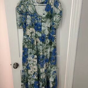 Tuckernuck Blue and Green Floral V-Neck Maxi Dress